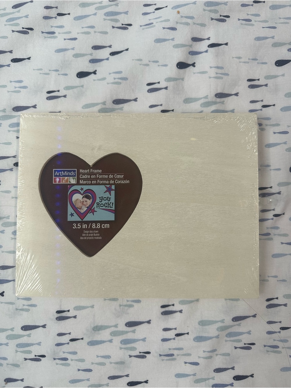 ArtMinds Cream Heart-Shaped Photo Frame